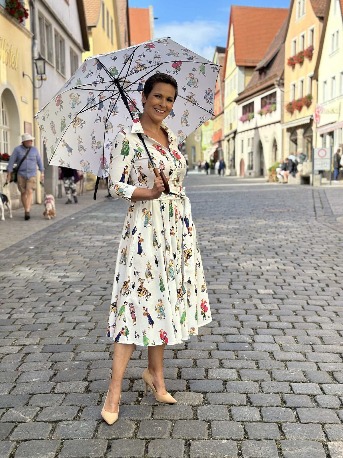 Regenschirm Weibsbilder offen offwhite