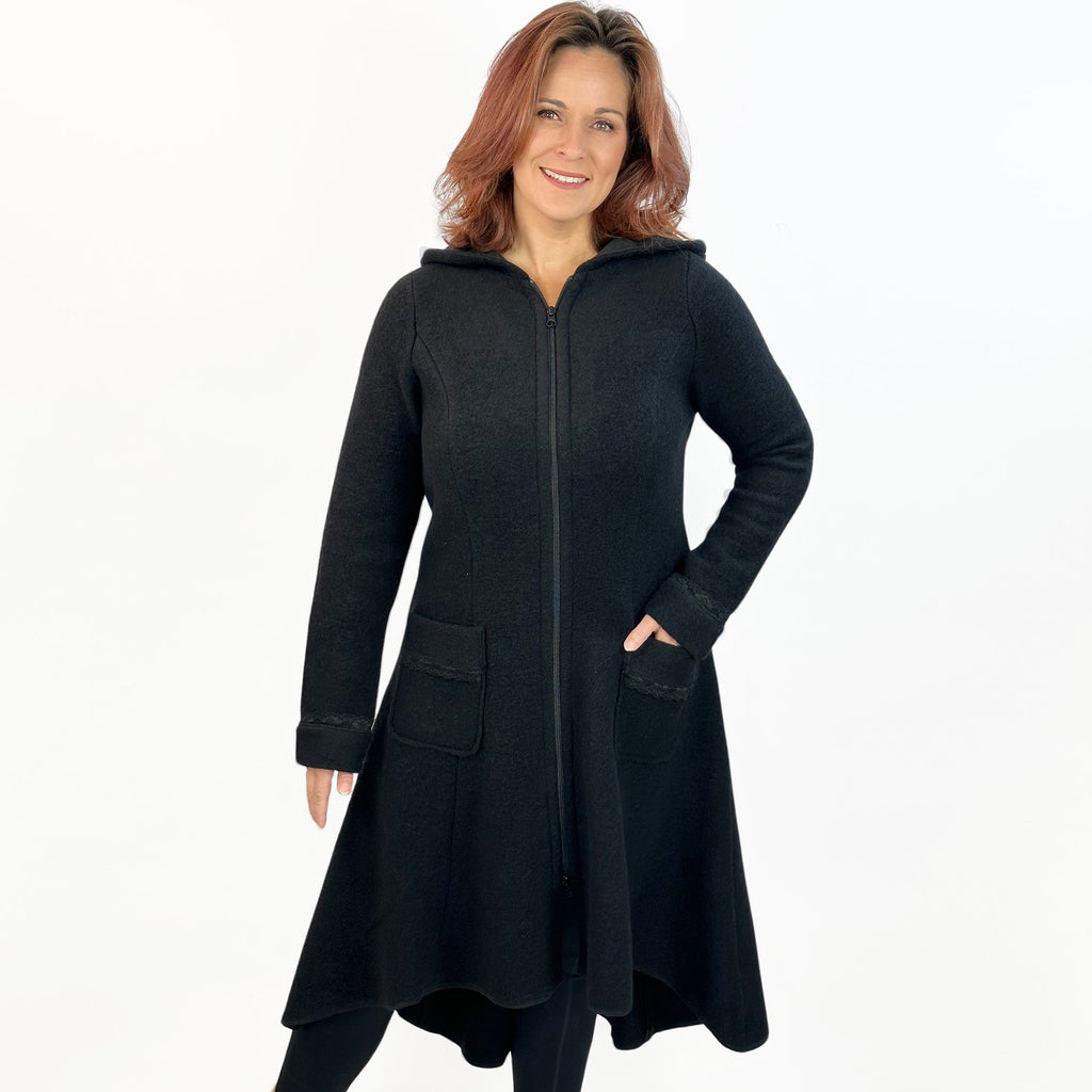 Mantel Paula, geschlossen