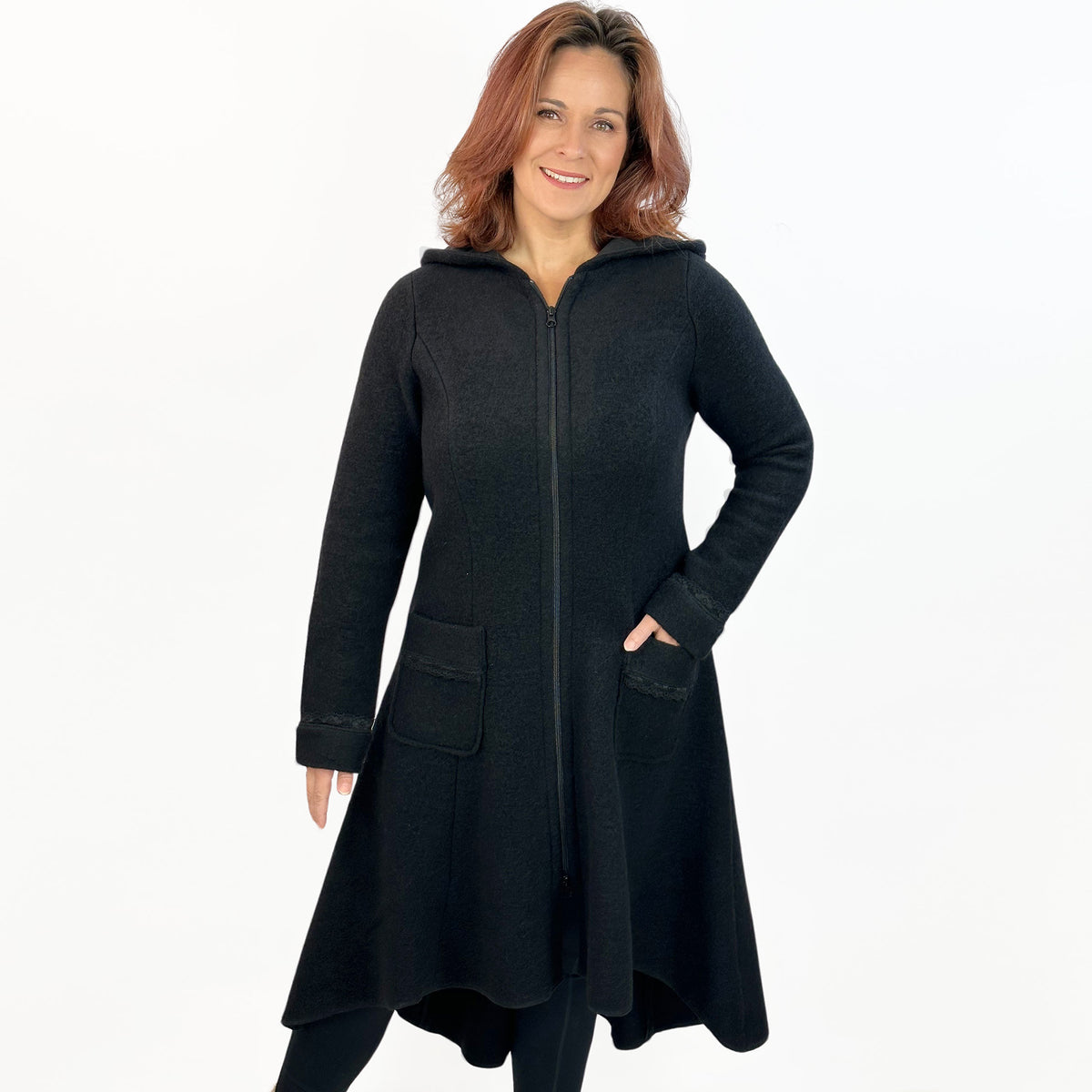 Mantel Paula, geschlossen