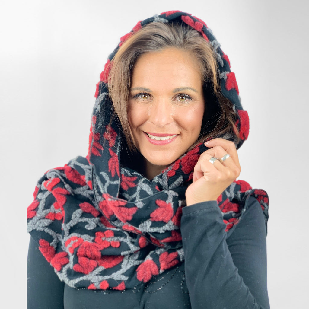 Verwandler ALESSIA rot als Kapuze