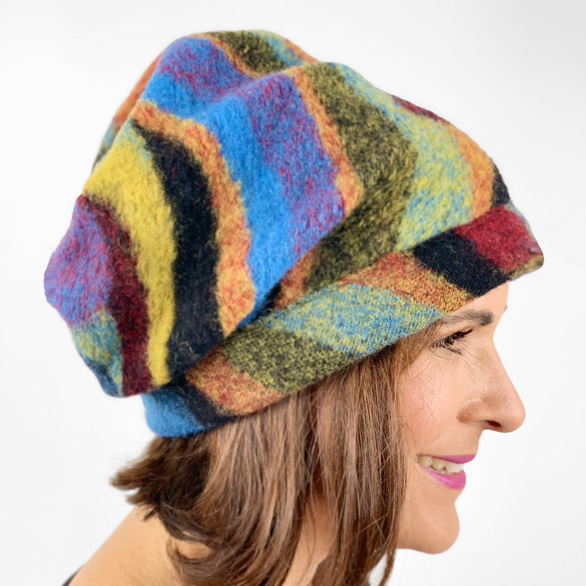 Beanie Mütze PICA von der Seite