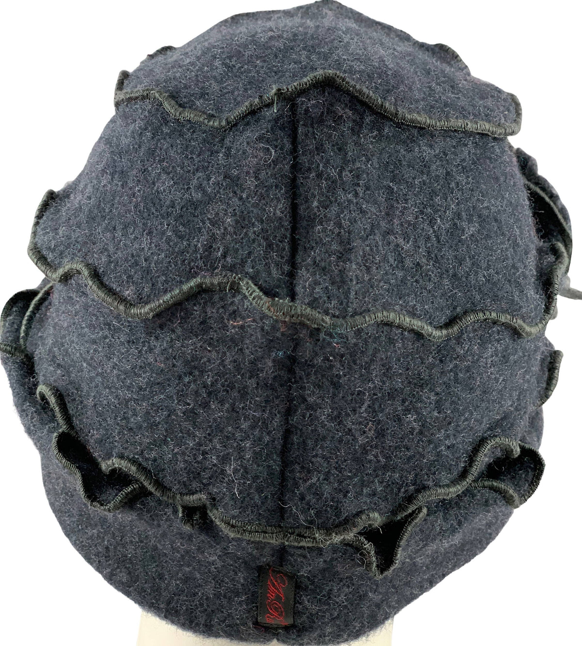 Mütze Wolke grau Rückansicht dummy